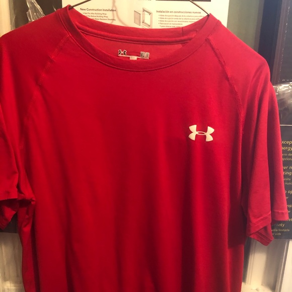 Men’s medium under armour shirt - Picture 1 of 2